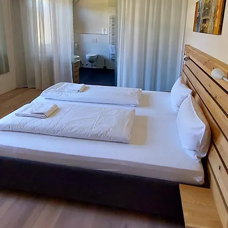 Apartmán Albgut Gmbh - Uebernachten Im Kulturdenkmal Altes Lager Bt7 Und Bt9 *